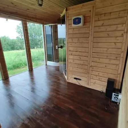 100 Letni Domek - W Polu Dobrej Energii