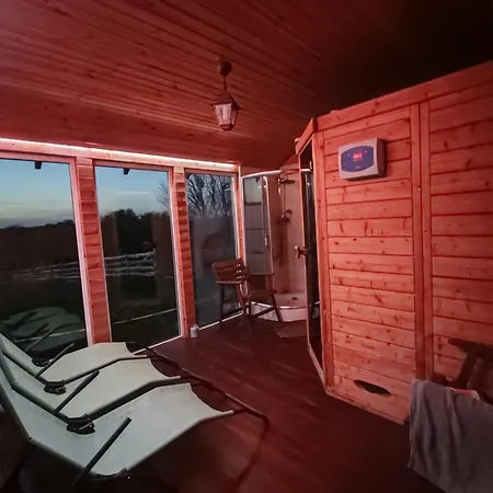 Daire 100 Letni Domek - W Polu Dobrej Energii